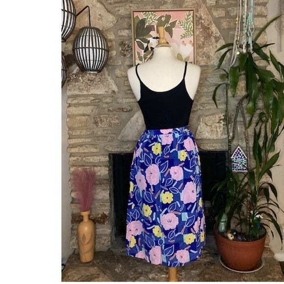 Vintage Blue & Pink Floral Silk Skirt - Small - Picture 4 of 5